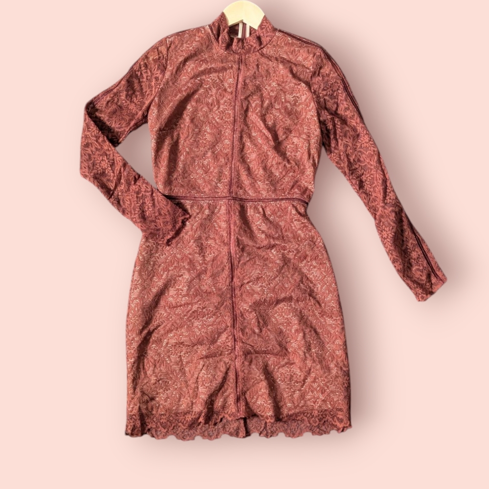 Wilfred Janvry Elegant Lace Dress Size 6